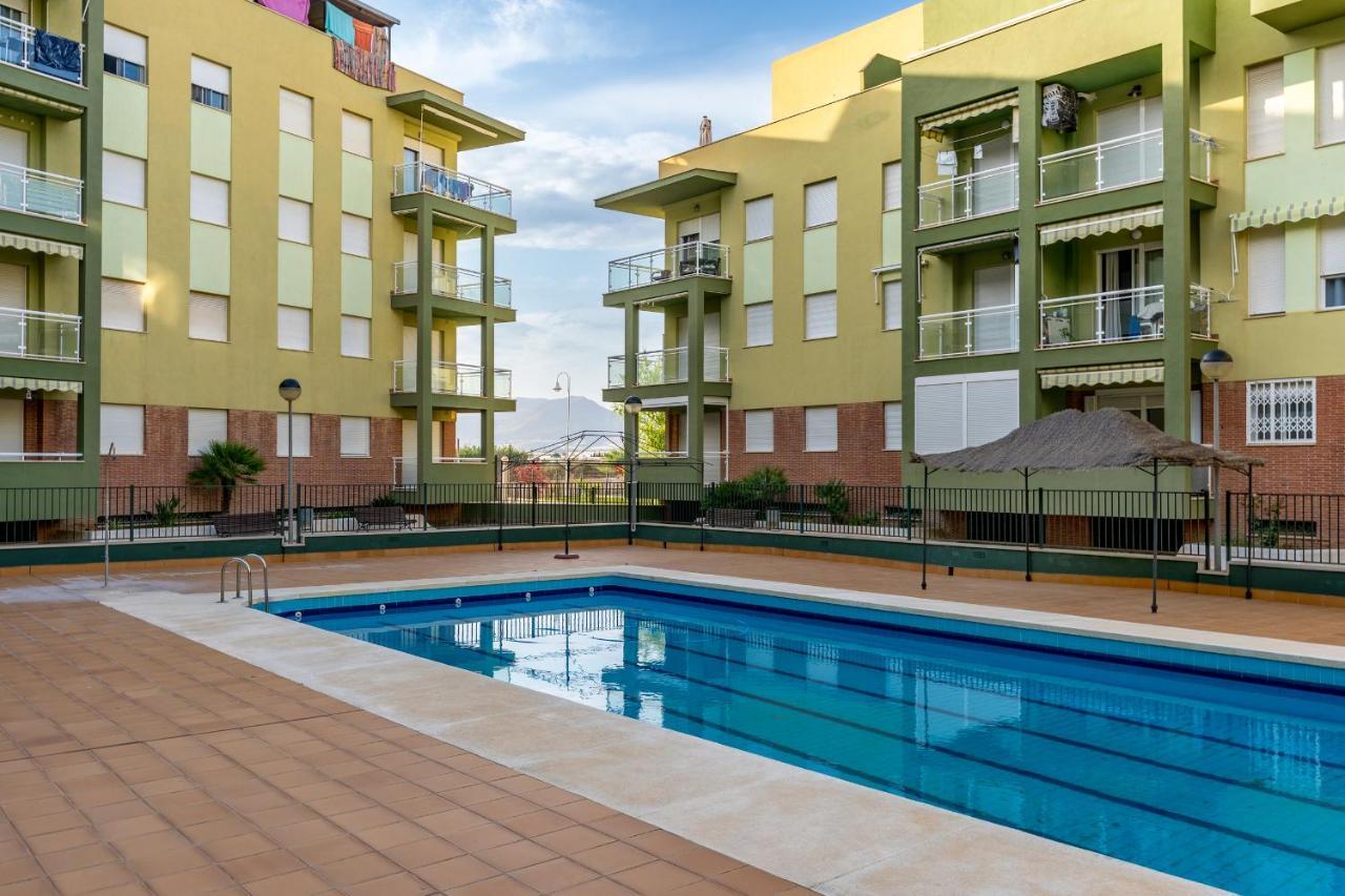 Bonito Apartamento En La Playa Con Piscina 托雷努埃瓦 外观 照片